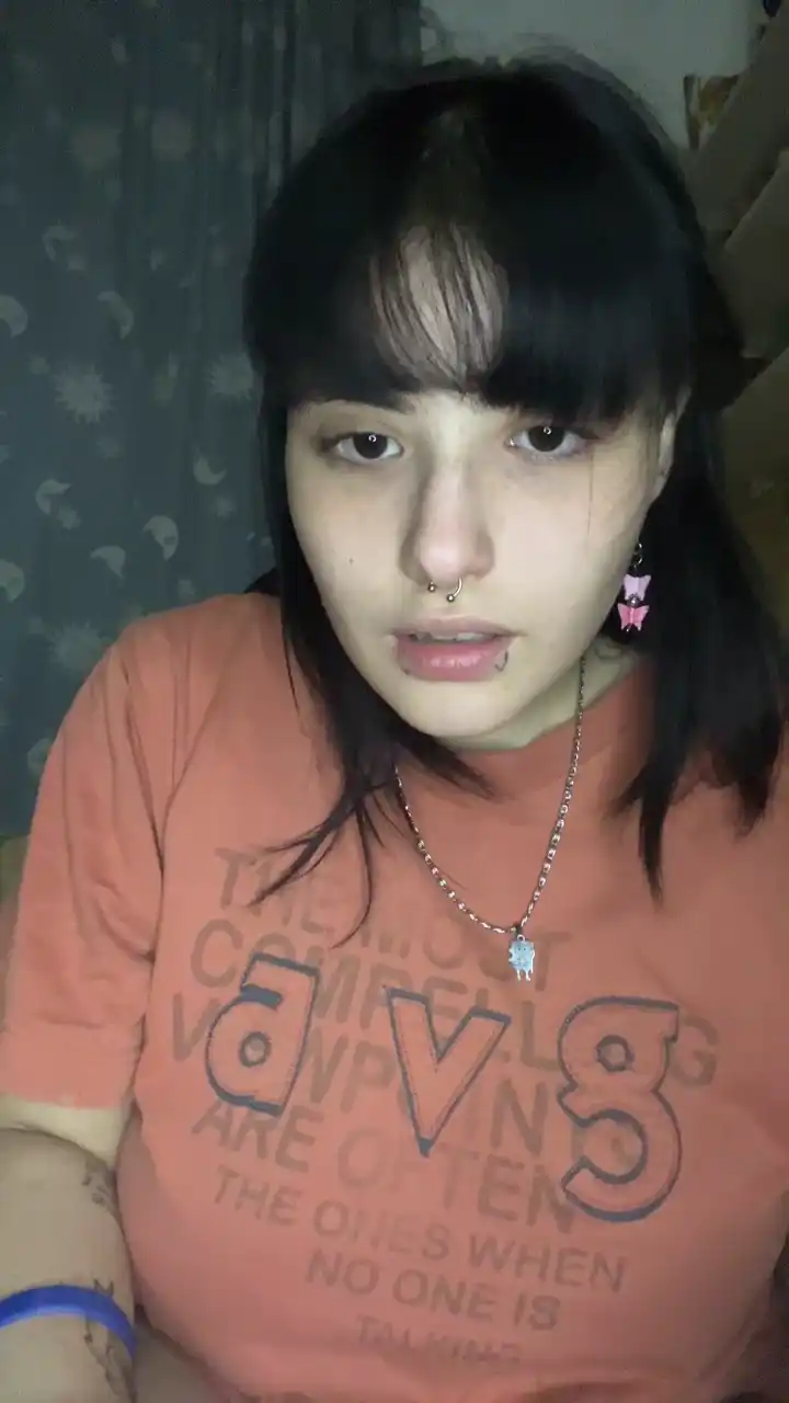 Aylu2222 - Cam4 Private Video - 2025 01-09 17:55:08