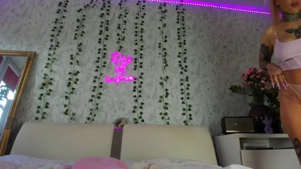 Baby__Girl - Showup Hot Show Video - 2025 03-02 16:14:05