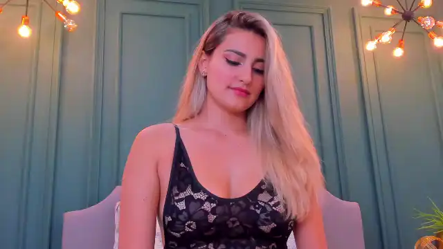 Bella-Jonnes - Flirt4Free Live Video Recording - 2025 03-09 25:54:12