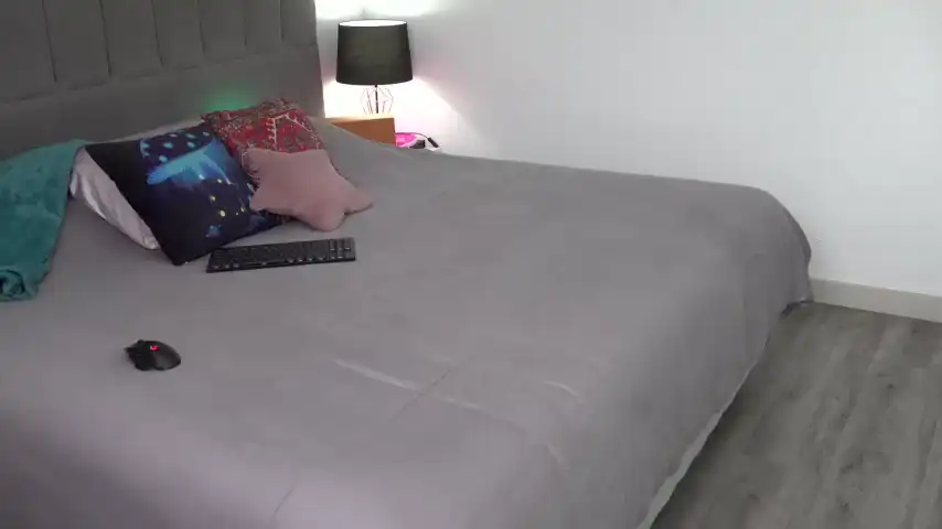 Beyllove_D - Chaturbate Live Video Recording - 2025 01-27 14:41:32