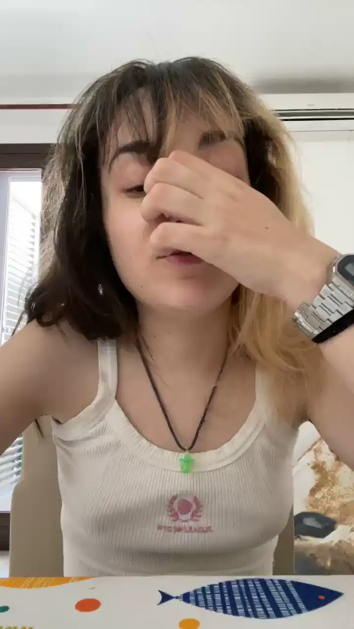 Bimba_Annoiata - Cam4 Record Video - 2025 03-07 16:22:15