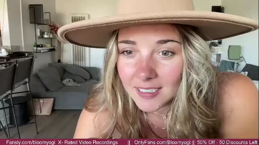 Bloomyogi - Chaturbate Record Video - 2025 03-08 25:18:54