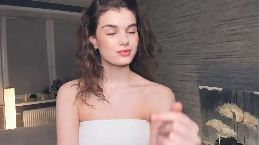 Candy_Flo - Chaturbate Private Video - 2025 02-10 04:28:19