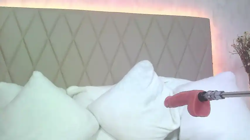 Carolinesampaio - Stripchat Hot Show Video - 2025 02-04 26:15:12