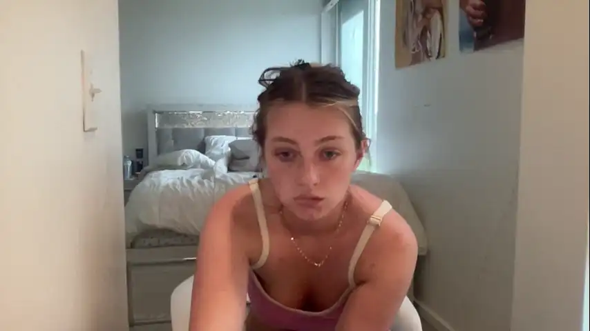 Cassiecash1 - Chaturbate Free Video - 2025 05-09 04:31:47