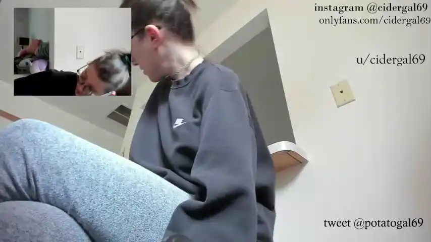 Cidergal69 - Chaturbate Private Video - 2025 03-01 01:42:01