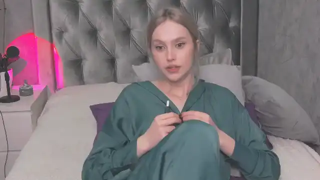 Claire-Winsley - Flirt4Free Private Video - 2025 04-10 15:32:37