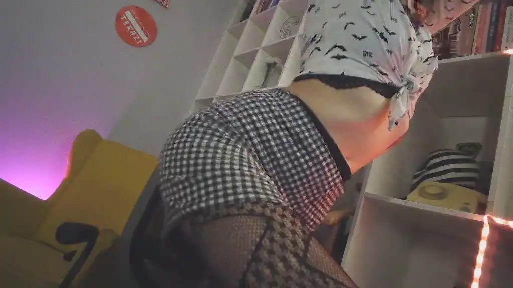 Come_To_Me - Showup Free Video - 2025 05-07 10:33:13