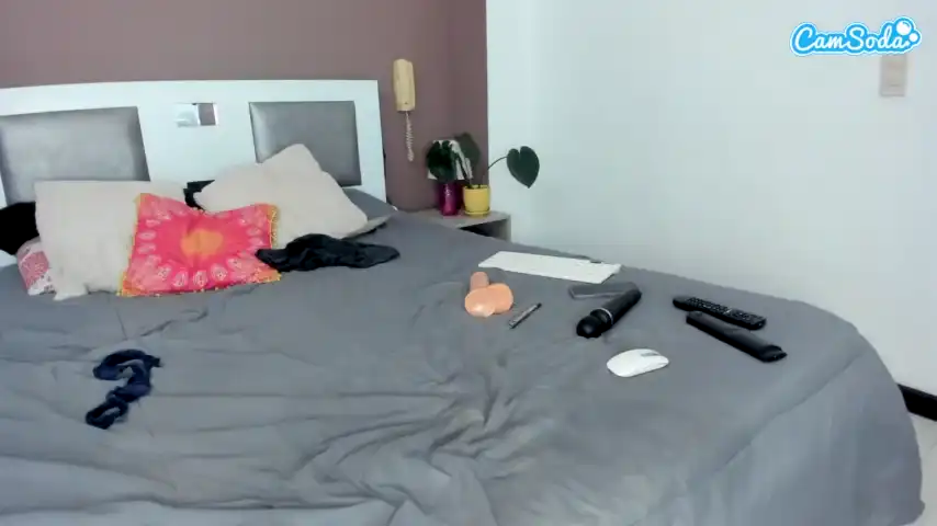 Coralinewolf - Camsoda Free Video - 2025 02-11 04:27:14