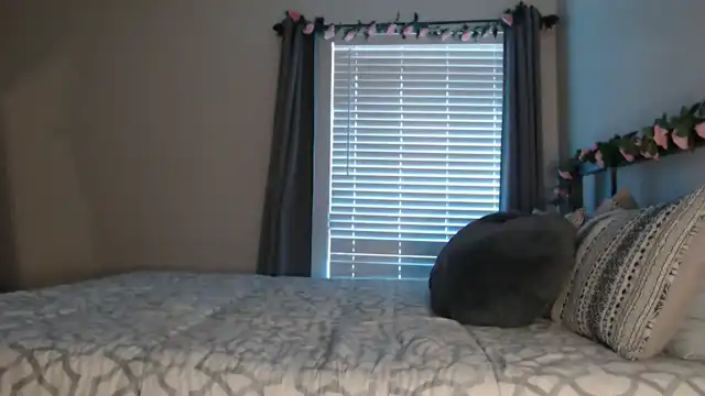 Cutiepie1113 - Myfreecams Record Video - 2025 01-07 06:42:21
